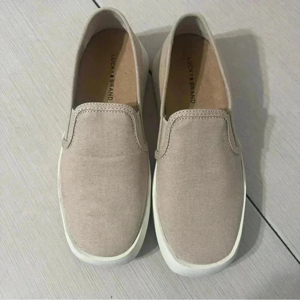 Lucky Brand Womens Gimmony Slip On Sneaker 8.5 Casual Comfort Canvas Tan - Picture 10 of 10